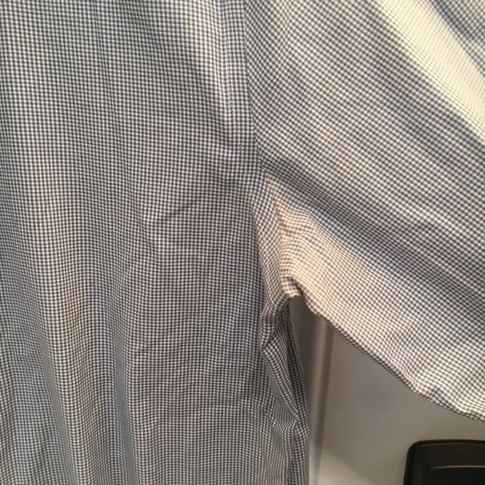 Banana Republic Mens Long sleeve checkered Shirt